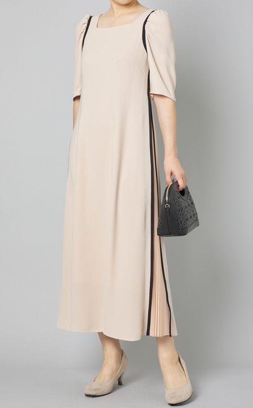 サイドシフォンプリーツワンピース