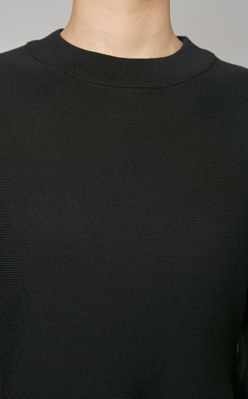 プリーツスリーブニットプルオーバー