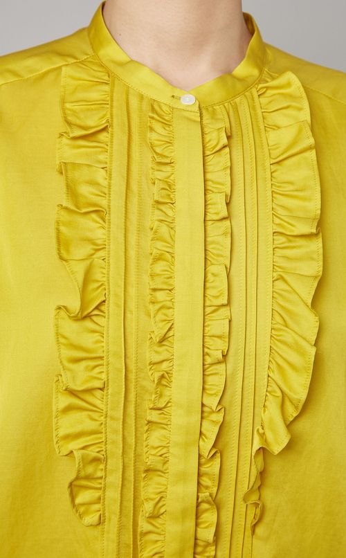 サテンフロントフリルブラウス