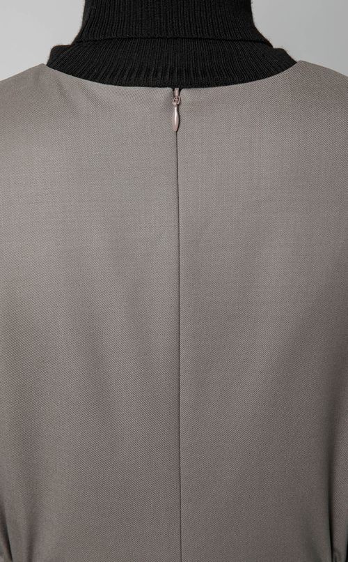 ストレッチウールワンピース