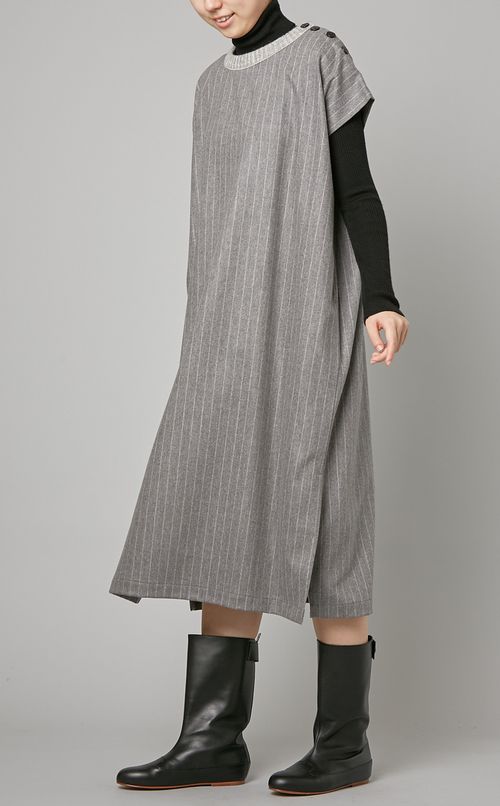 ウールピンストライプワンピース