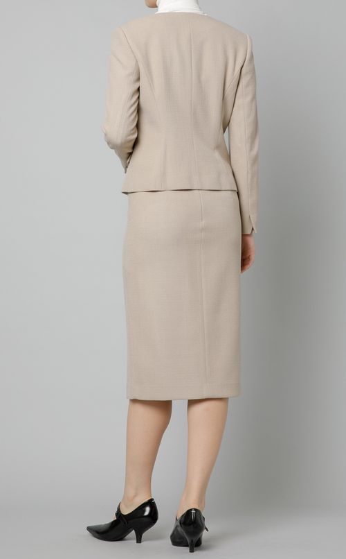 ノーカラーショートジャケット