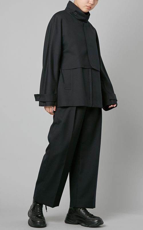 レイヤードショートコート