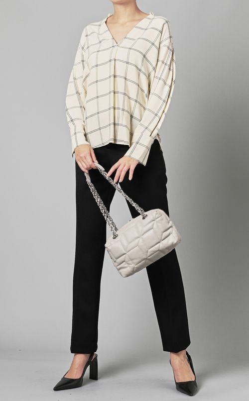 ウール混チェックブラウス