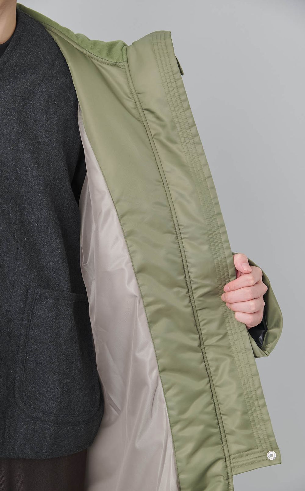 ナイロンサテンパデッドコート