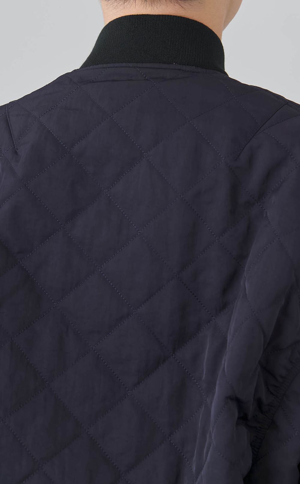 キルティングボンバージャケット