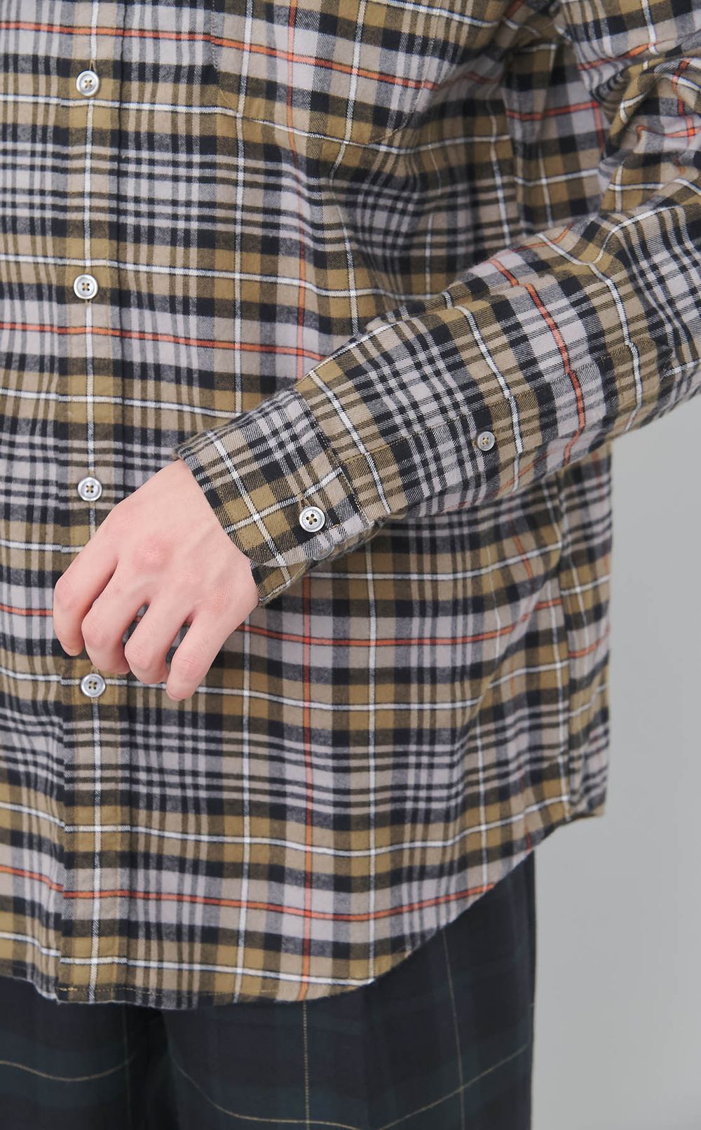 フランネルチェックシャツ