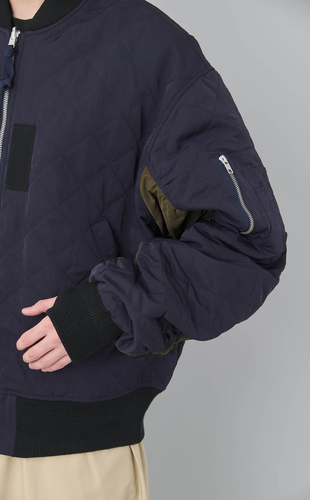 キルティングボンバージャケット