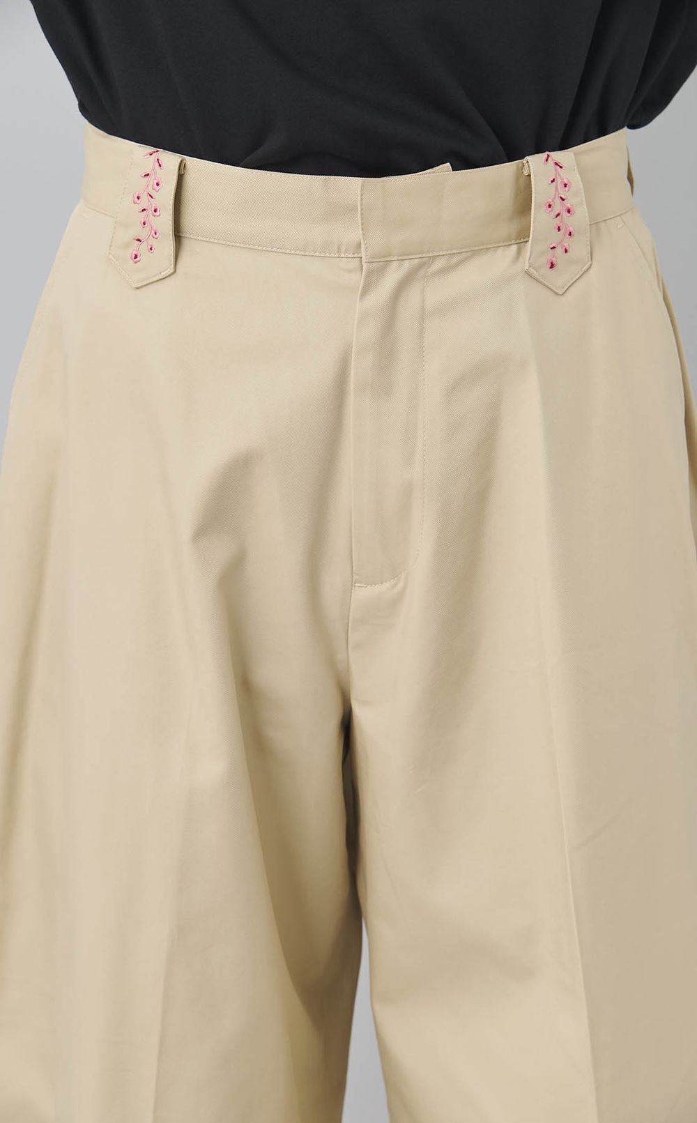 ワイドチノパンツ