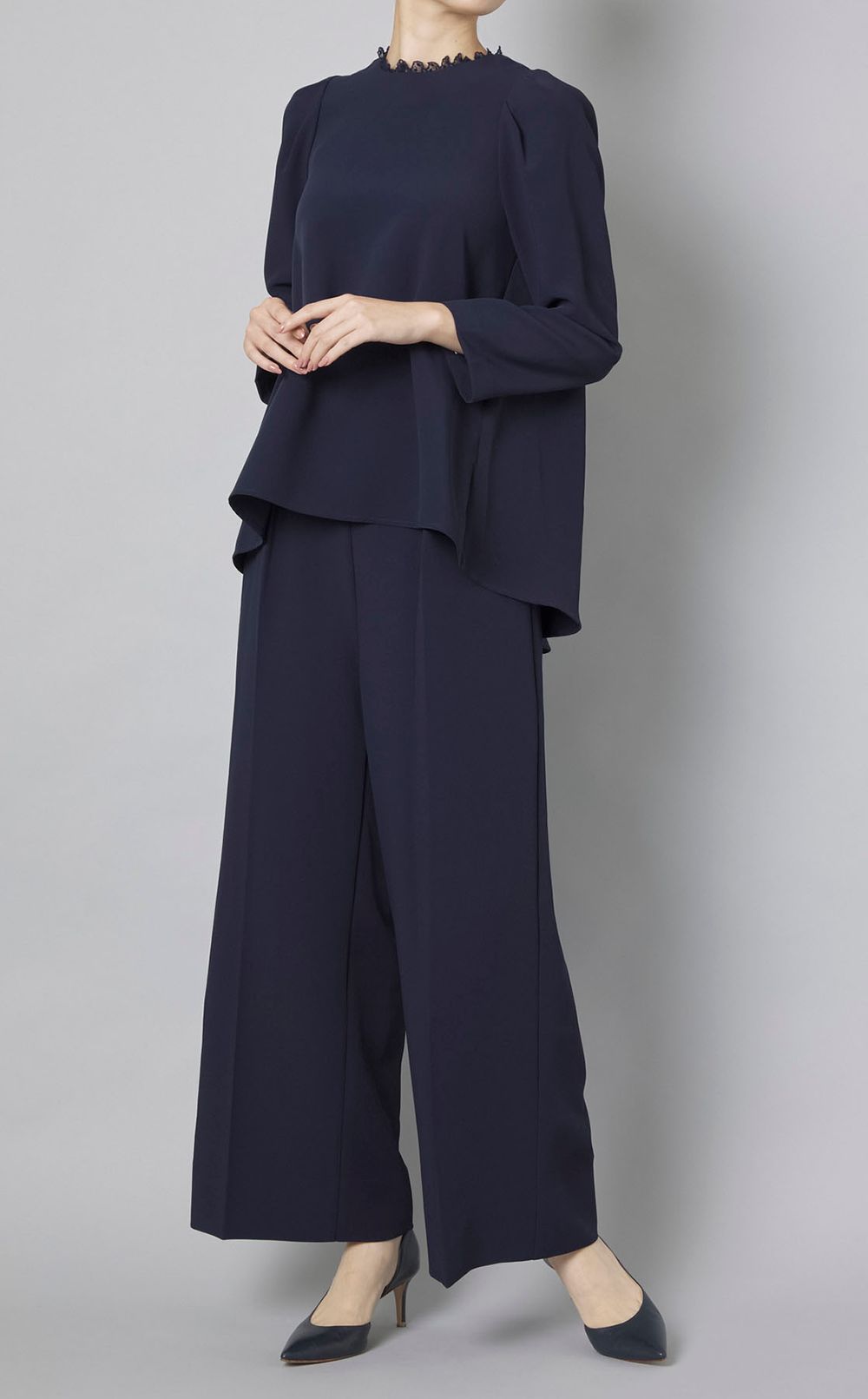 レース襟タックスリーブセットアップ