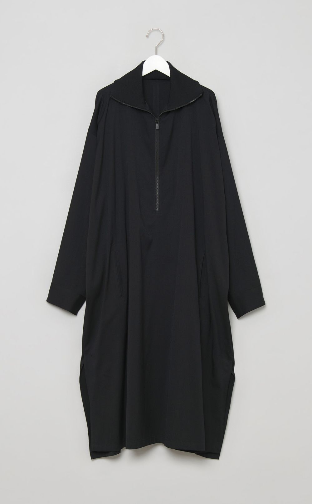 ウール混スタンドカラーワンピース