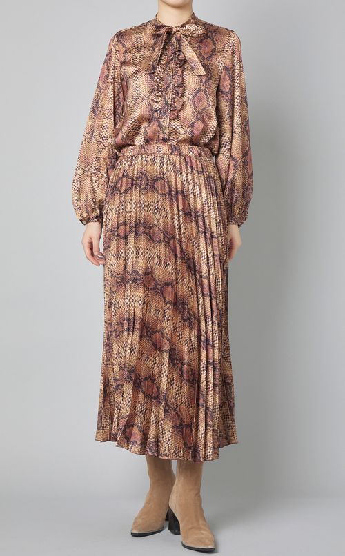 パイソンプリントプリーツスカート