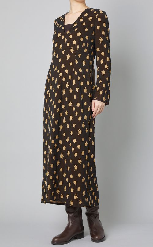 ジャガードVネックワンピース