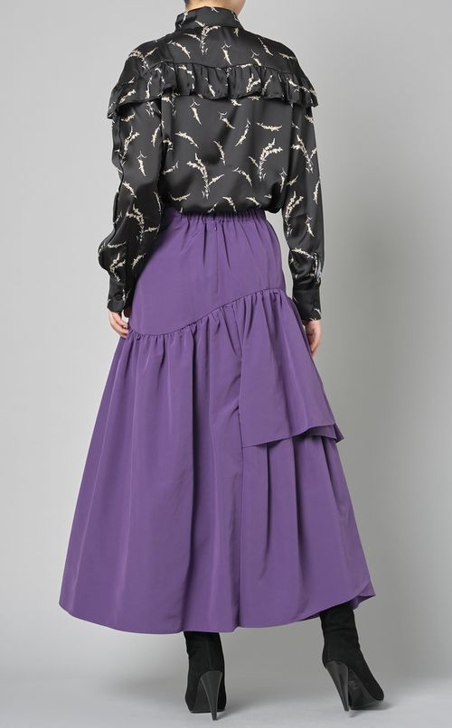 アシンメトリーティアードスカート