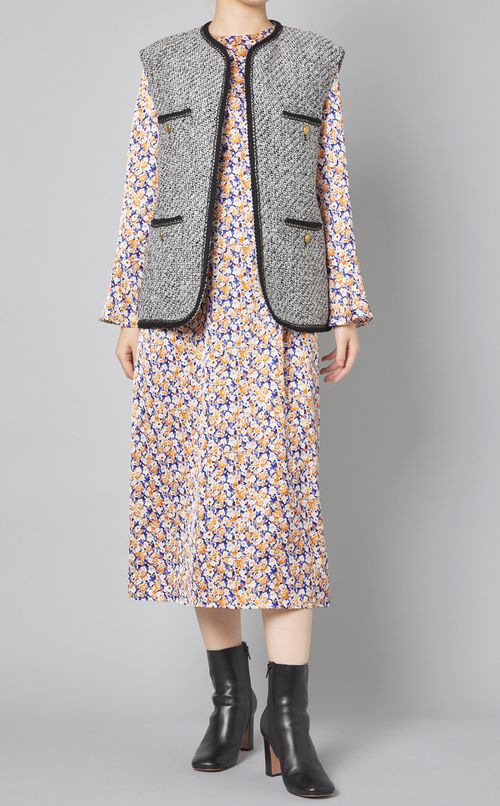 フラワープリントフレアカフスワンピース