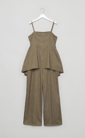 ペプラムビスチェオールインワン