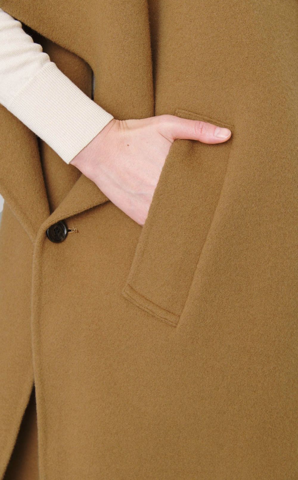 フードマフラー付きポンチョコート