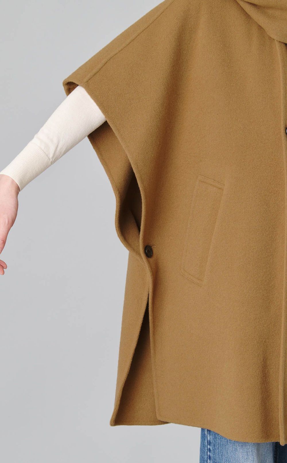 フードマフラー付きポンチョコート