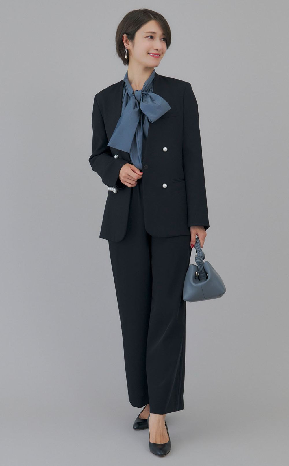 ライトストレッチストレートパンツ