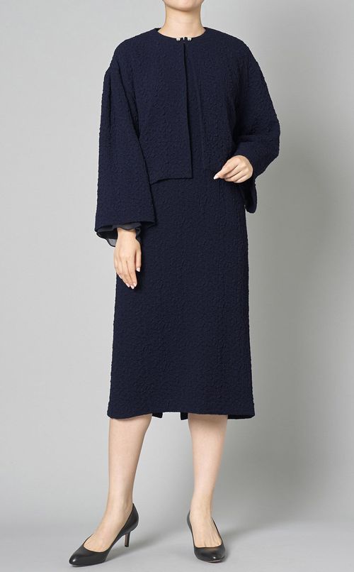 ジャガードノーカラージャケット