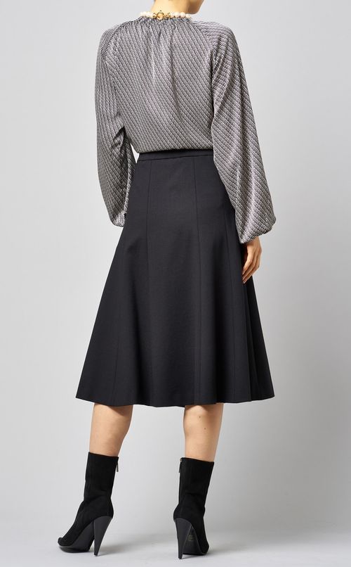 ストレッチフレアスカート