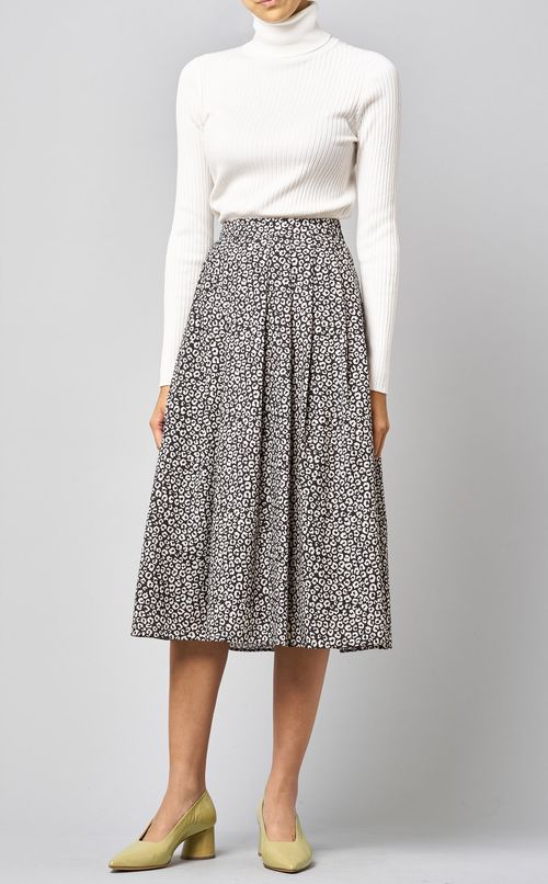 レオパードプリントフレアスカート
