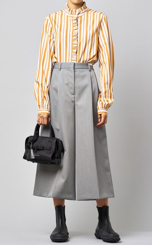 ワイドタッククロップドパンツ