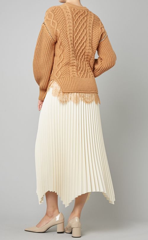 ケーブルニットプルオーバー