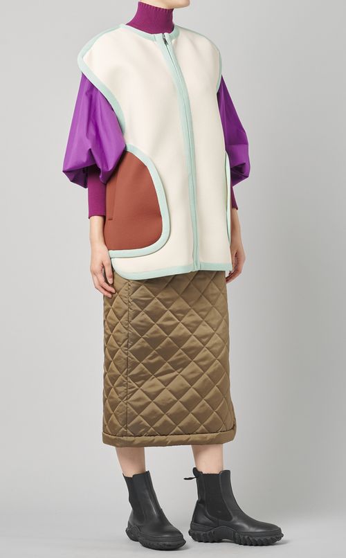 タートルネックカットソープルオーバー