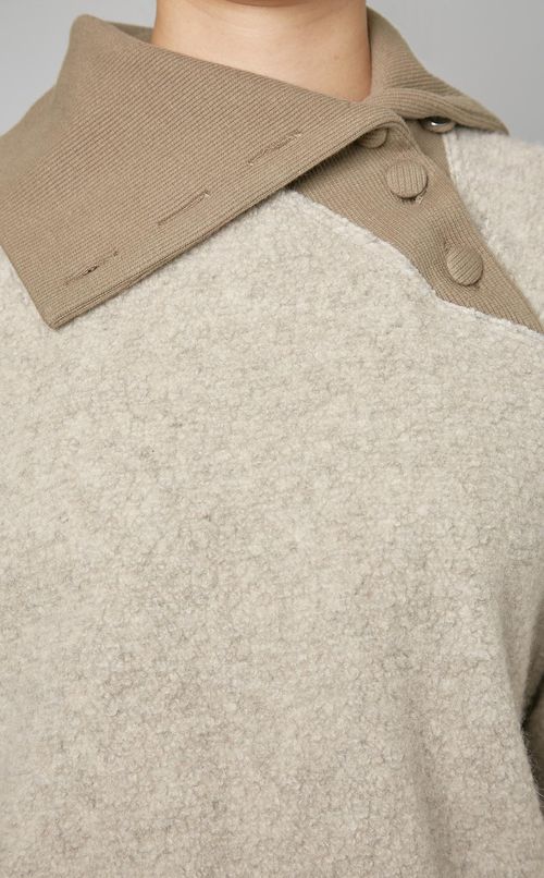 タートルネックボアプルオーバー