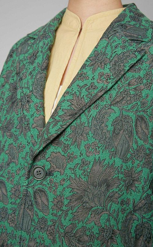 ジャガードビッグチェスターコート