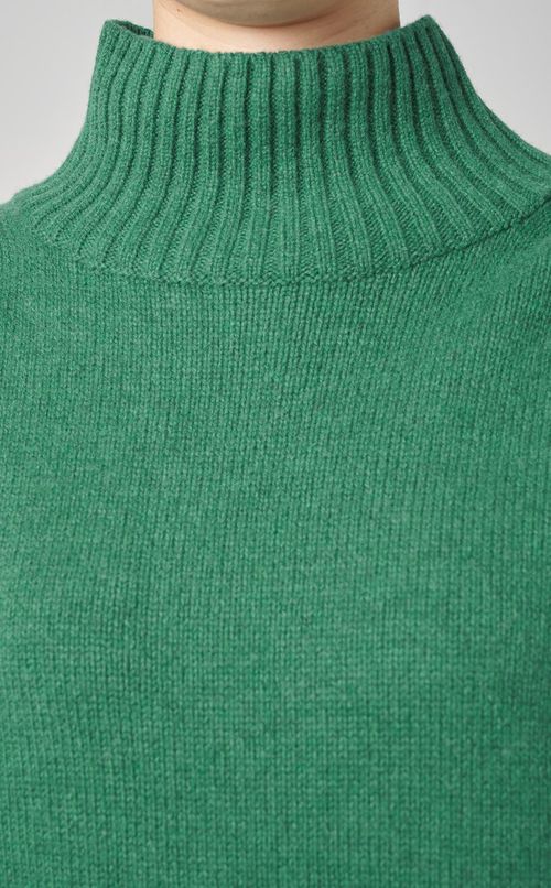 ウールハイネックニットプルオーバー