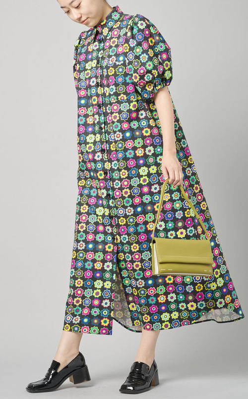 マルチフラワープリントワンピース