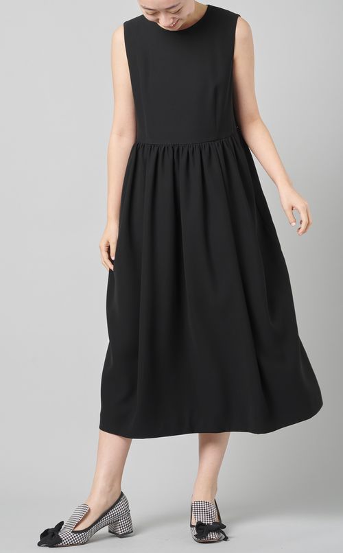 リトルブラックワンピース