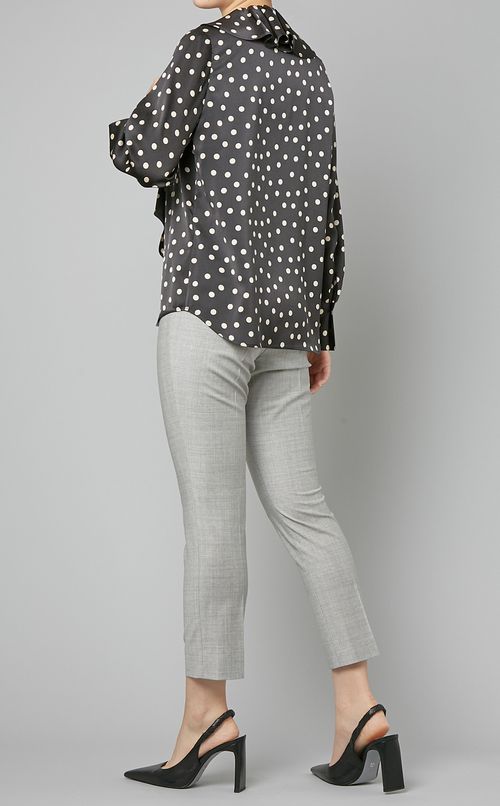 ドットプリントラッフルカラーブラウス