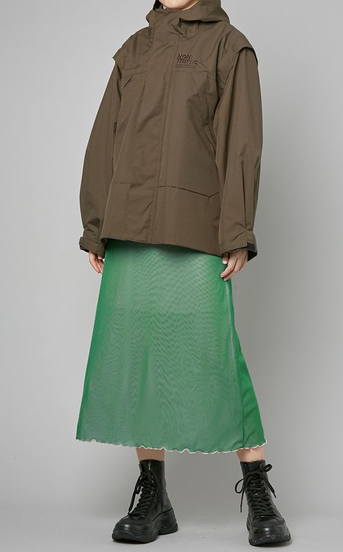 バックプリーツマウンテンパーカー