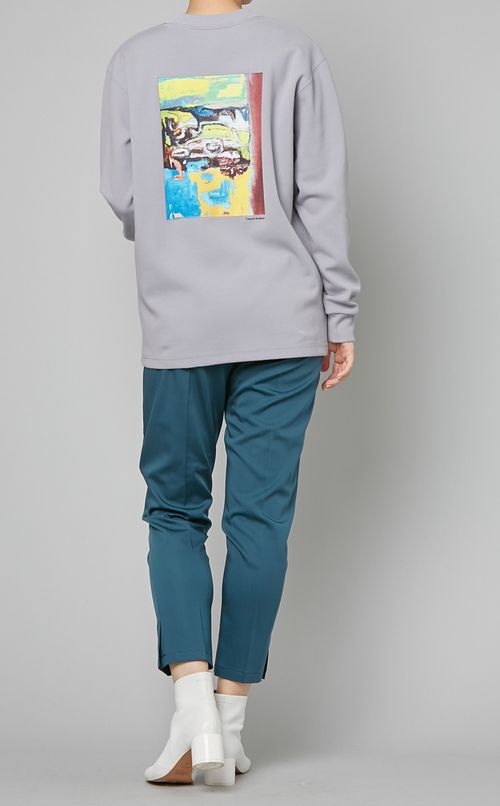 バックプリントプルオーバー