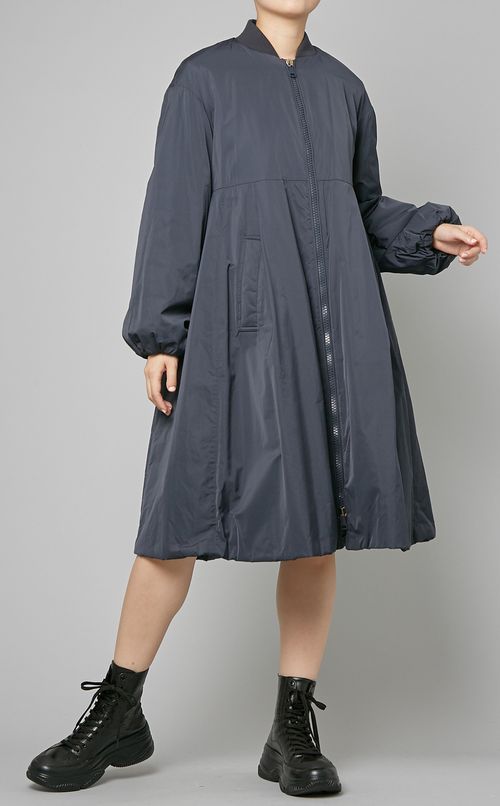 中綿フレアロングコート