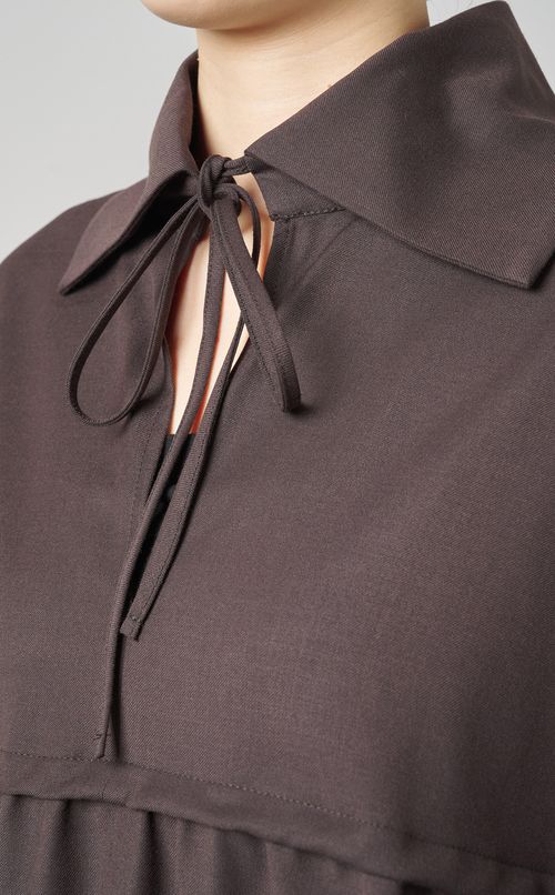 ビッグカラーリボンブラウス