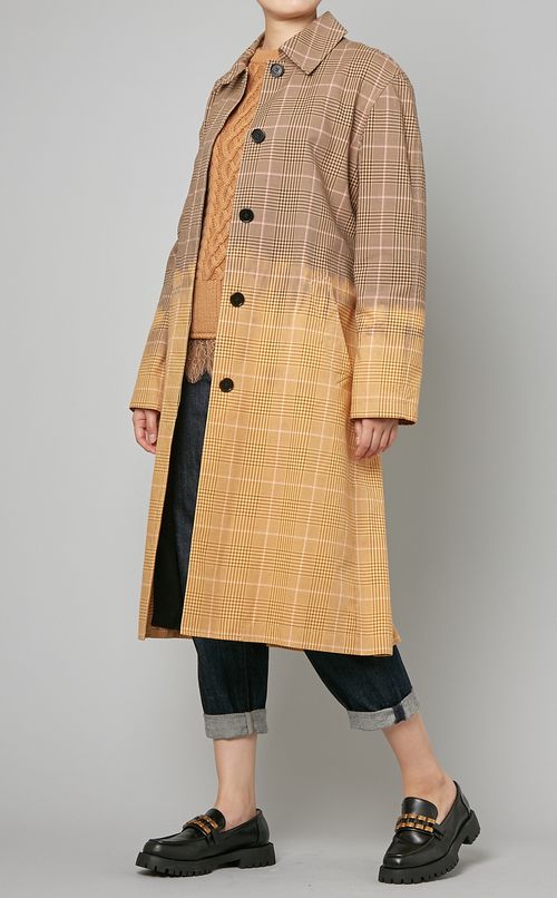 ケーブルニットプルオーバー