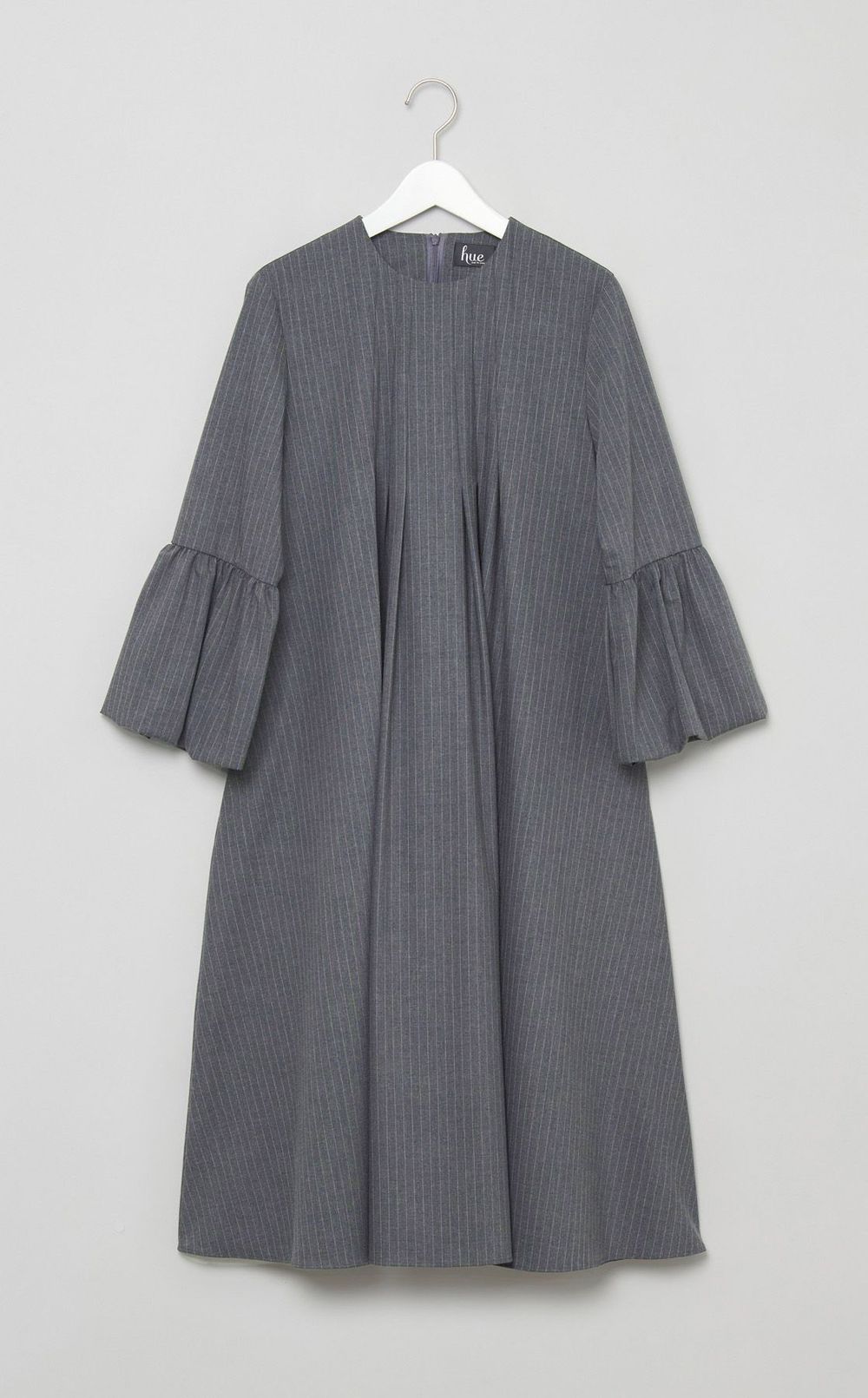 ピンストライプバルーンスリーブドレス