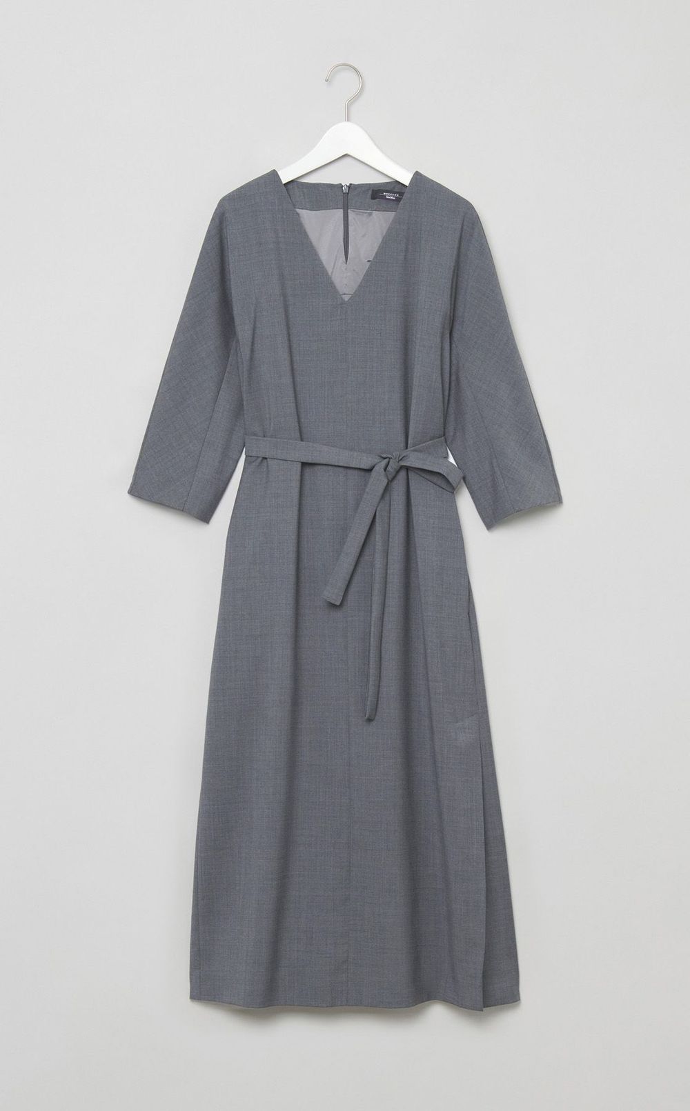 ウールVネックロングワンピース