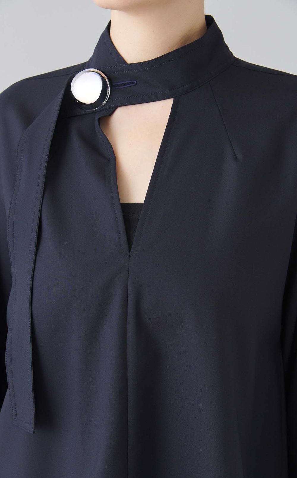 HEPBURNライトウールブラウス