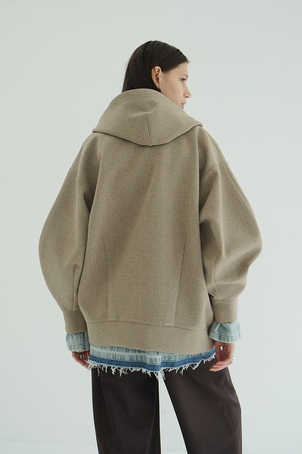 ボンディングフーディ