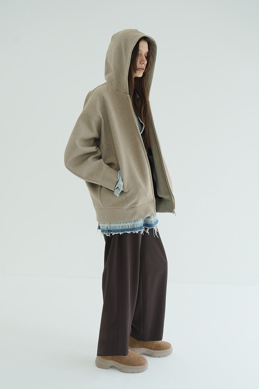 ボンディングフーディ