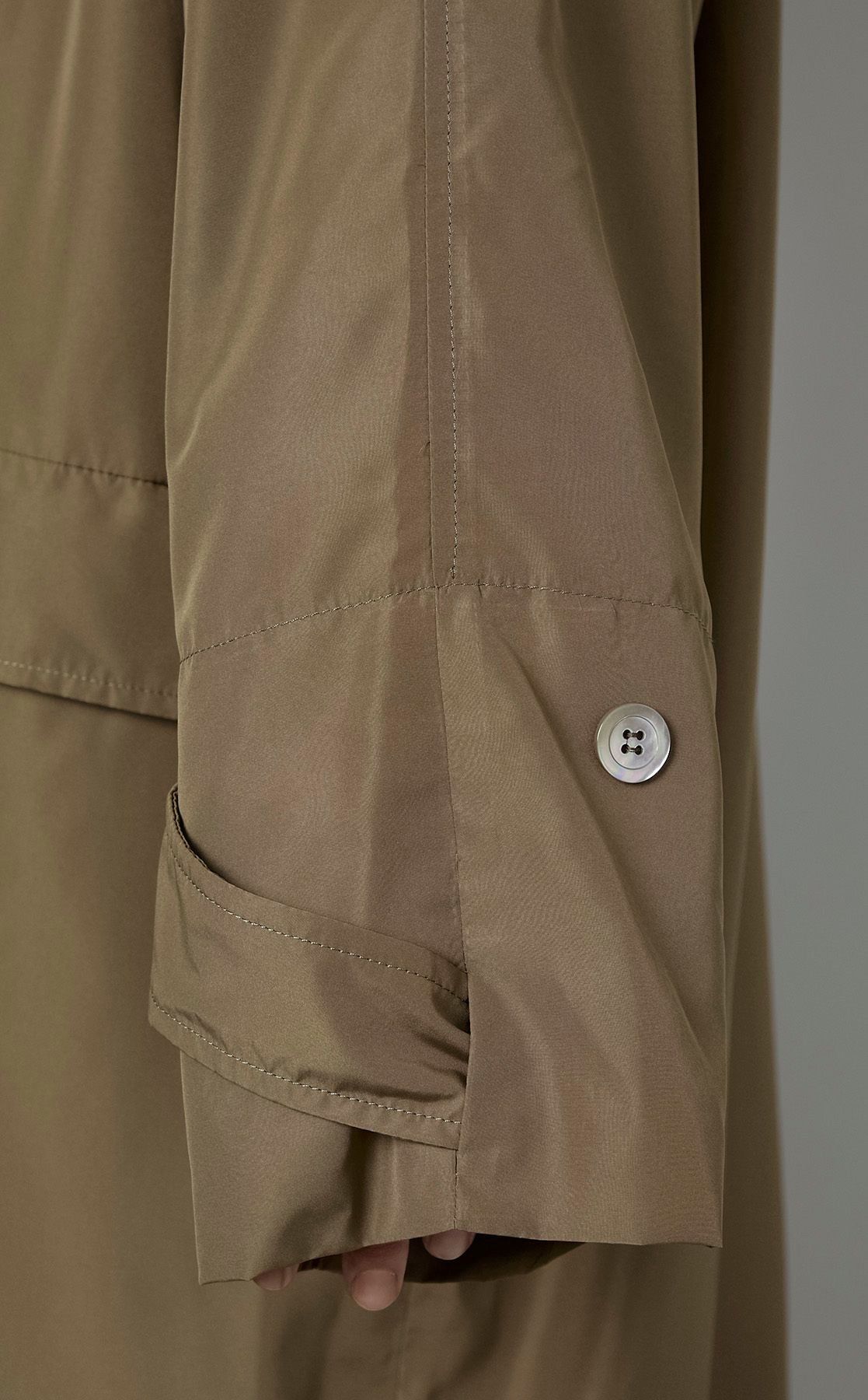 MAGLIANO ナイロンチュールロゴフードコート MAGLIANO｜ナイロンチュールロゴフードコート