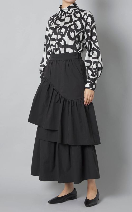 リングプリントハイネックブラウス