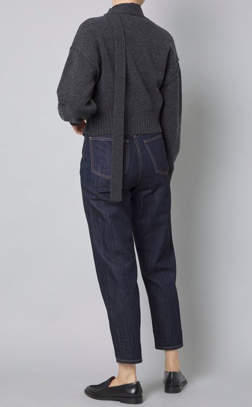 Vネックニットカーディガン