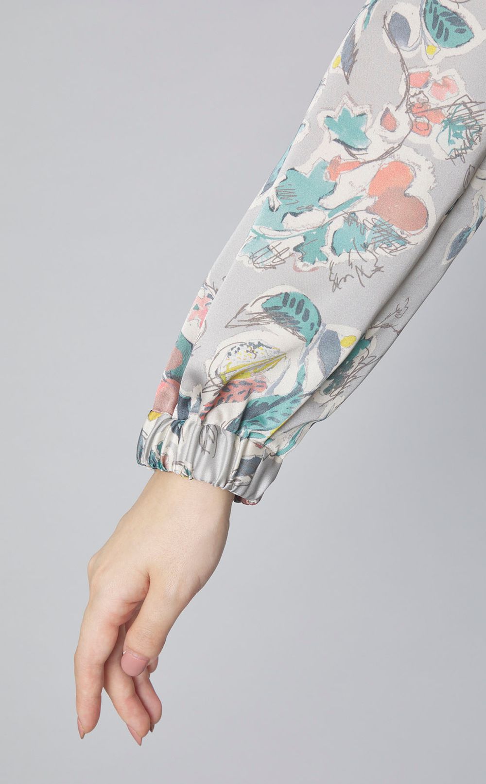 フラワーボウタイギャザーブラウス