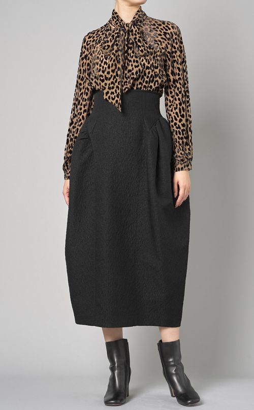 シャイニージャガードコクーンスカート